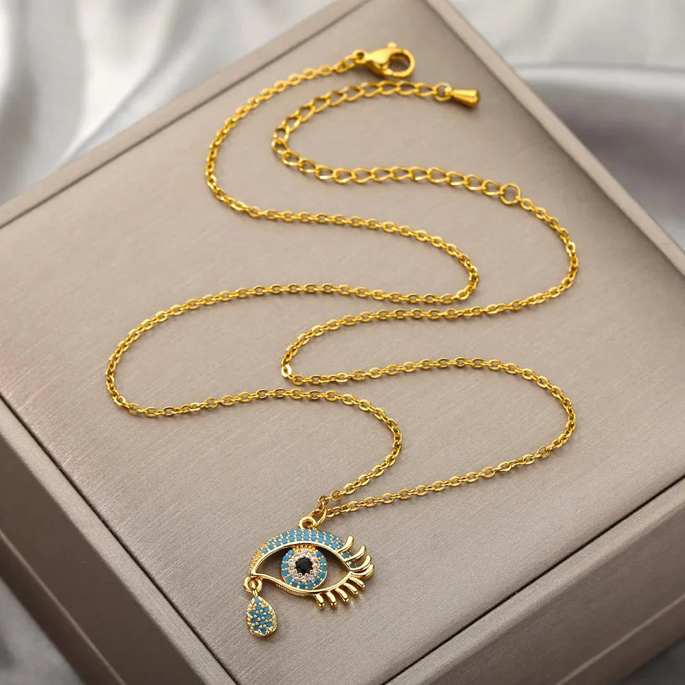Necklace With Blue Turkish Evil Eye Zircon Pendant That Cries Gold