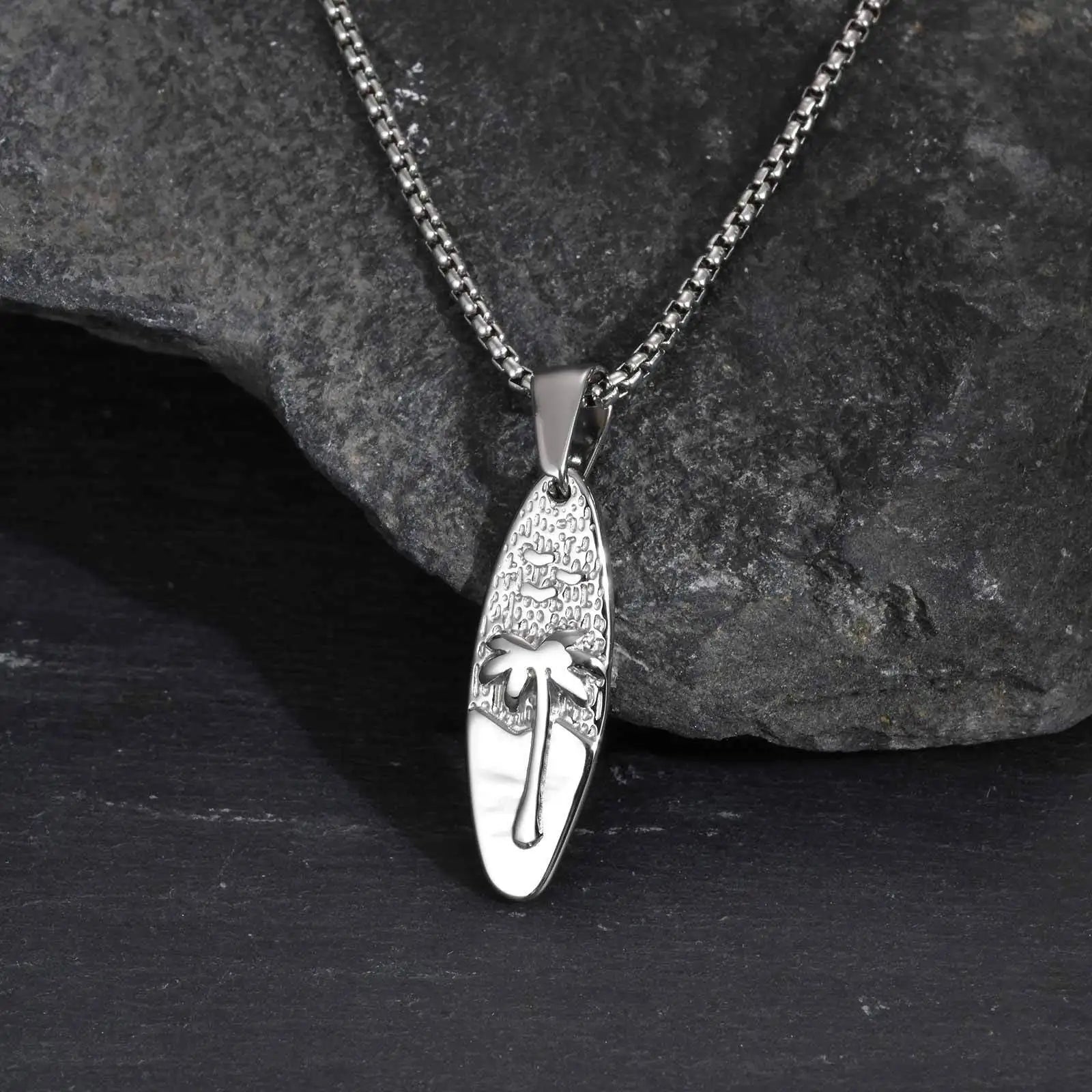 Collier avec petit pendentif palmier et mer argent