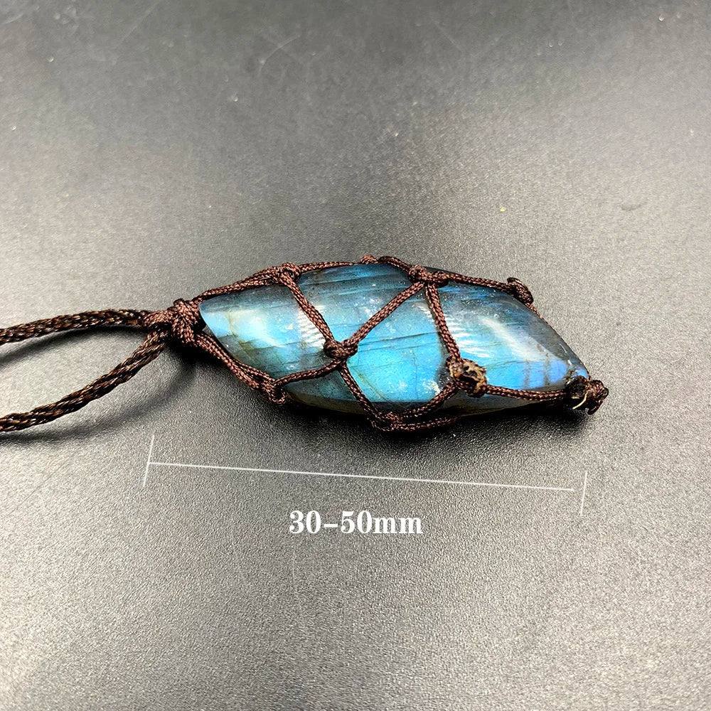Necklace with Labradorite Stone