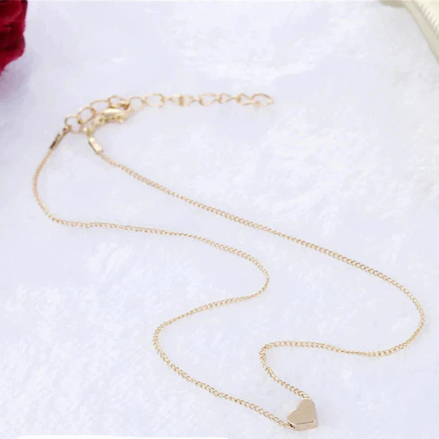 Women's Gold Heart Pendant Necklace
