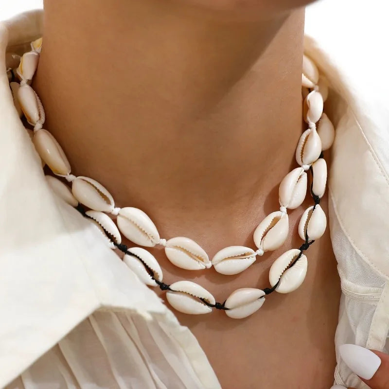 Collier coquillage cauri blanc blanc