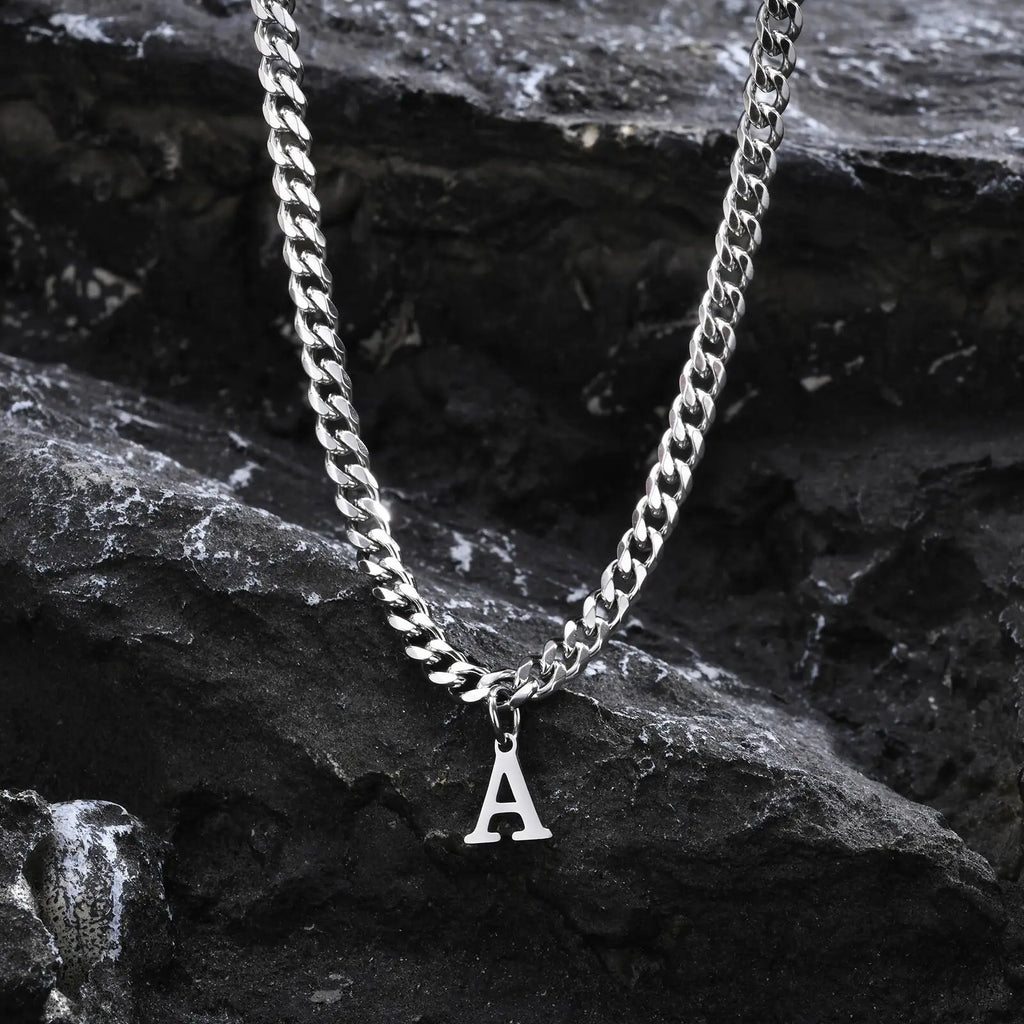 Collier homme avec pendentif personnalisé initiale  a