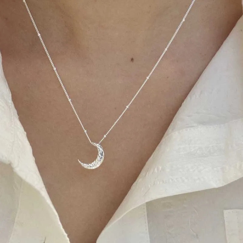 Discreet Necklace with Moon Pendant