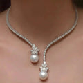 Collier élégant brillant avec perles