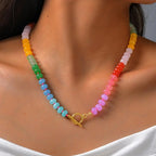 Collier avec pendentif arc-en-ciel et perles
