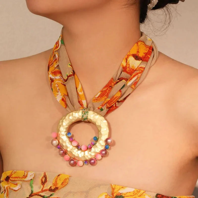 Collier en Tissus avec Pendentif Bohême Chic orange