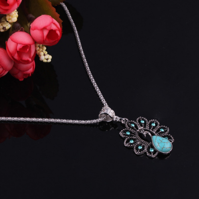 Ethnic Silver Turquoise Necklace