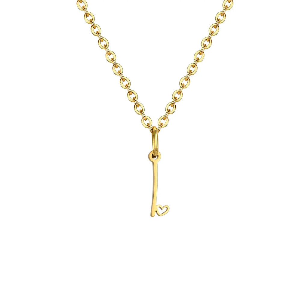 Collier femme avec pendentif initiale lettre et coeur i