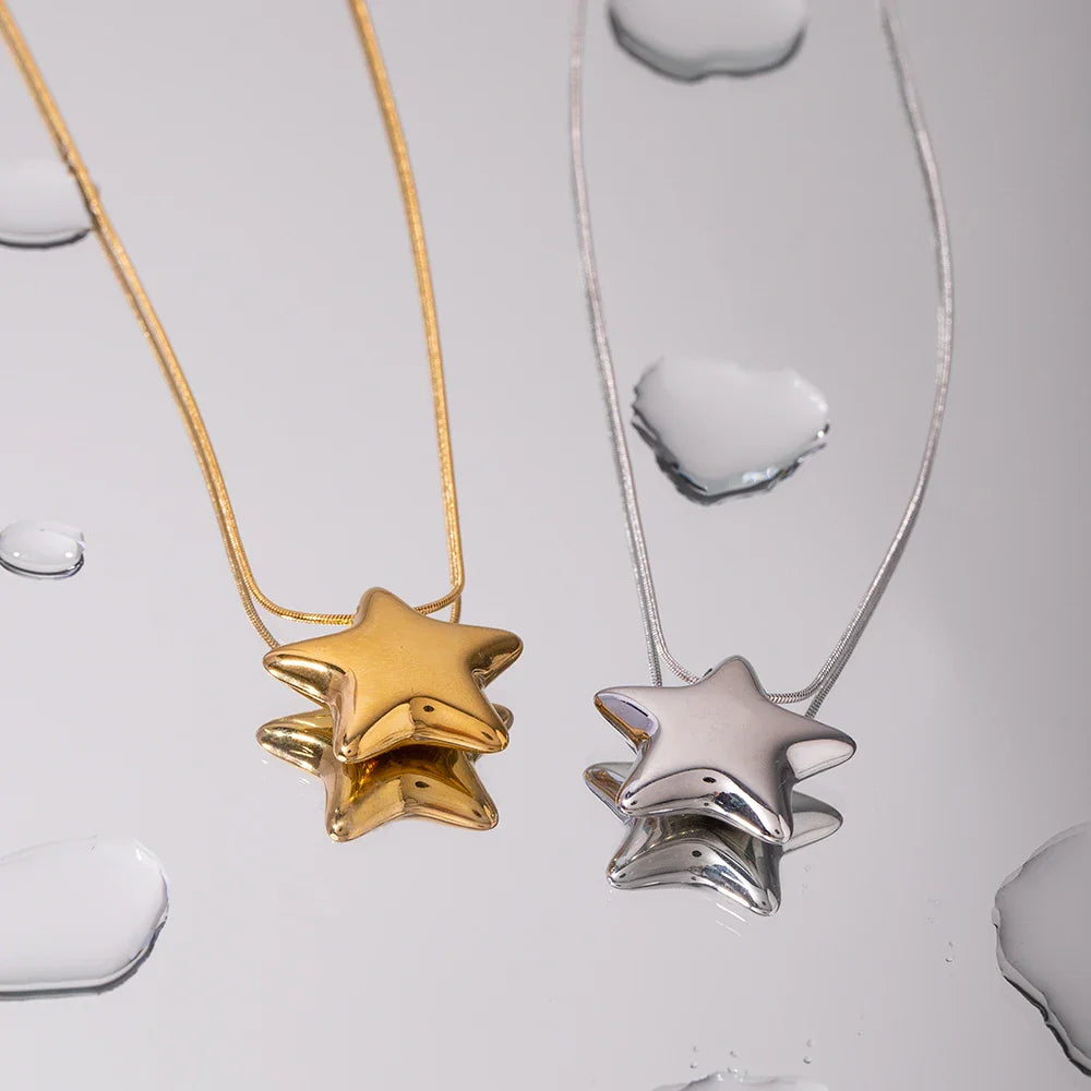 Women's Star Pendant Necklace silver