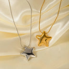 Women's Star Pendant Necklace gold