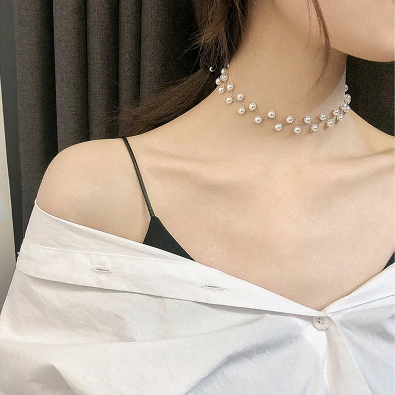 Original Choker Necklace with Silver White Pearls