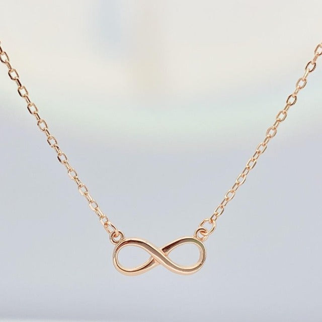 Infinity Necklace Rose Gold