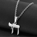 Collier long avec pendentif en lettre hébraïque Chai juif argent