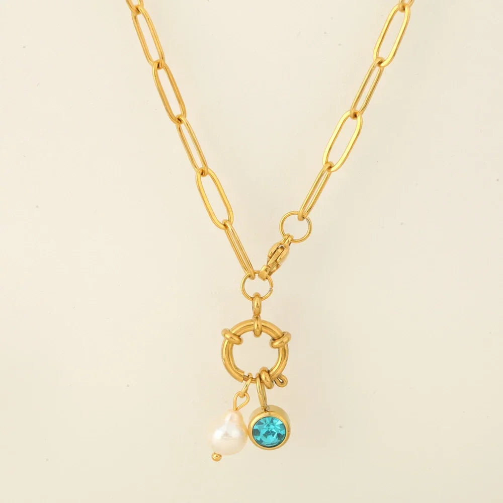 Collier maillons avec pendentif perle et pierre de naissance décembre