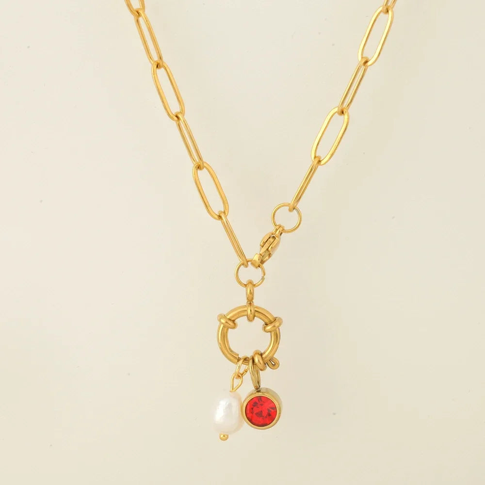 Collier maillons avec pendentif perle et pierre de naissance janvier