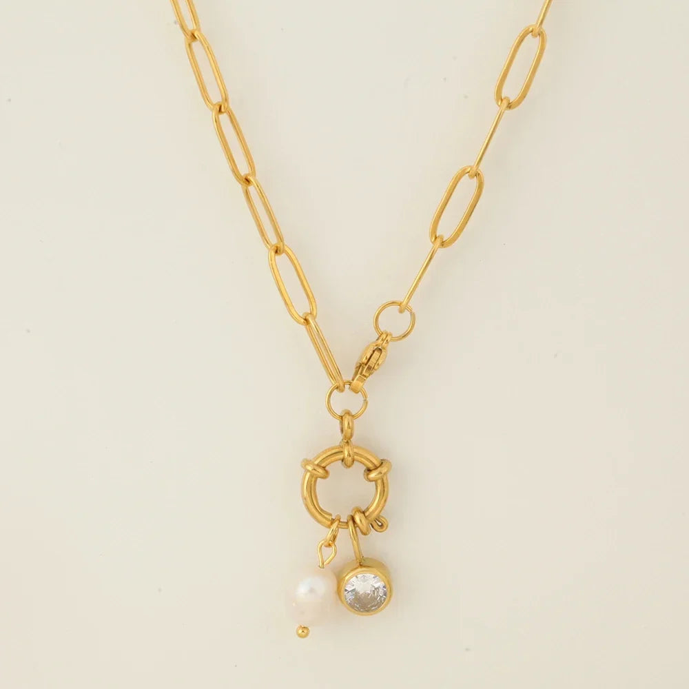 Collier maillons avec pendentif perle et pierre de naissance mars