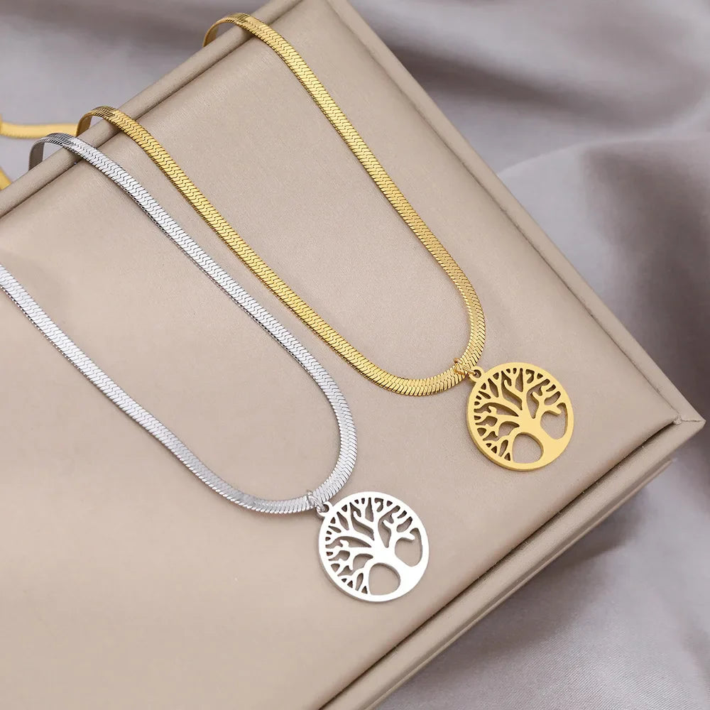 Tree of Life Necklace & Pendant - Chain & Tree of Life Woman's Silver Medallion