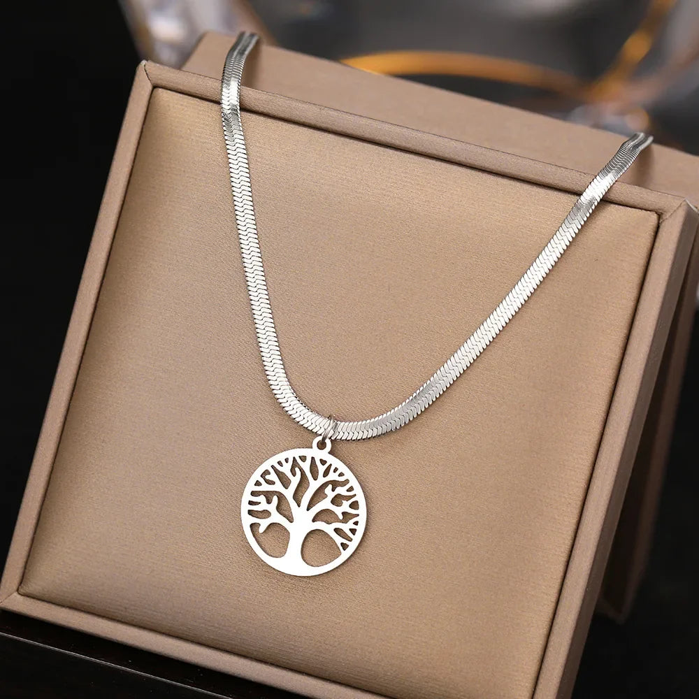Tree of Life Necklace & Pendant - Chain & Tree of Life Woman's Silver Medallion