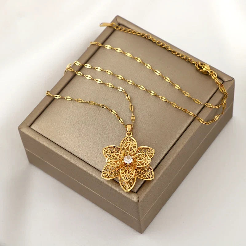 Collier Pendentif avec Jolie Fleur Tournante Anti-Stress