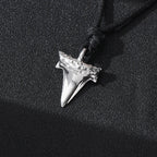 Collier Pendentif Dent de Requin pour Homme argent