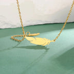 Fine Feather Style B Pendant Necklace Gold