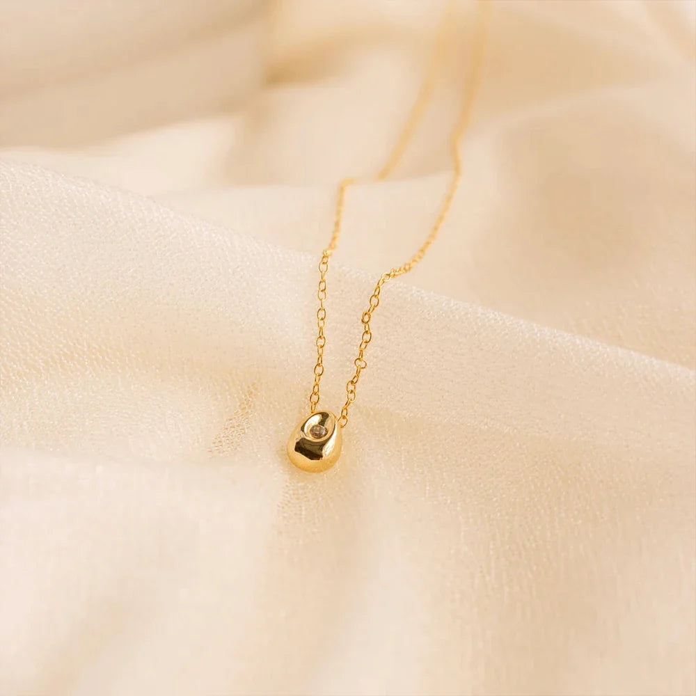 Water Drop Pendant Necklace with Gold Zircon Pearl