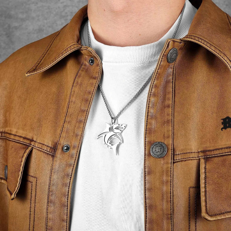 Collier Pendentif Requin pour Homme
