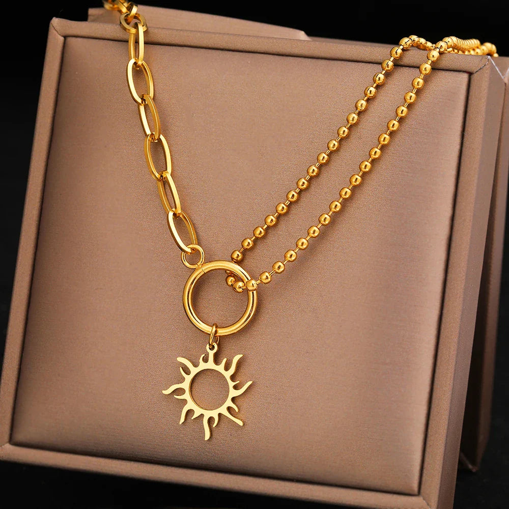 Asymmetric Sun Pendant Necklace gold