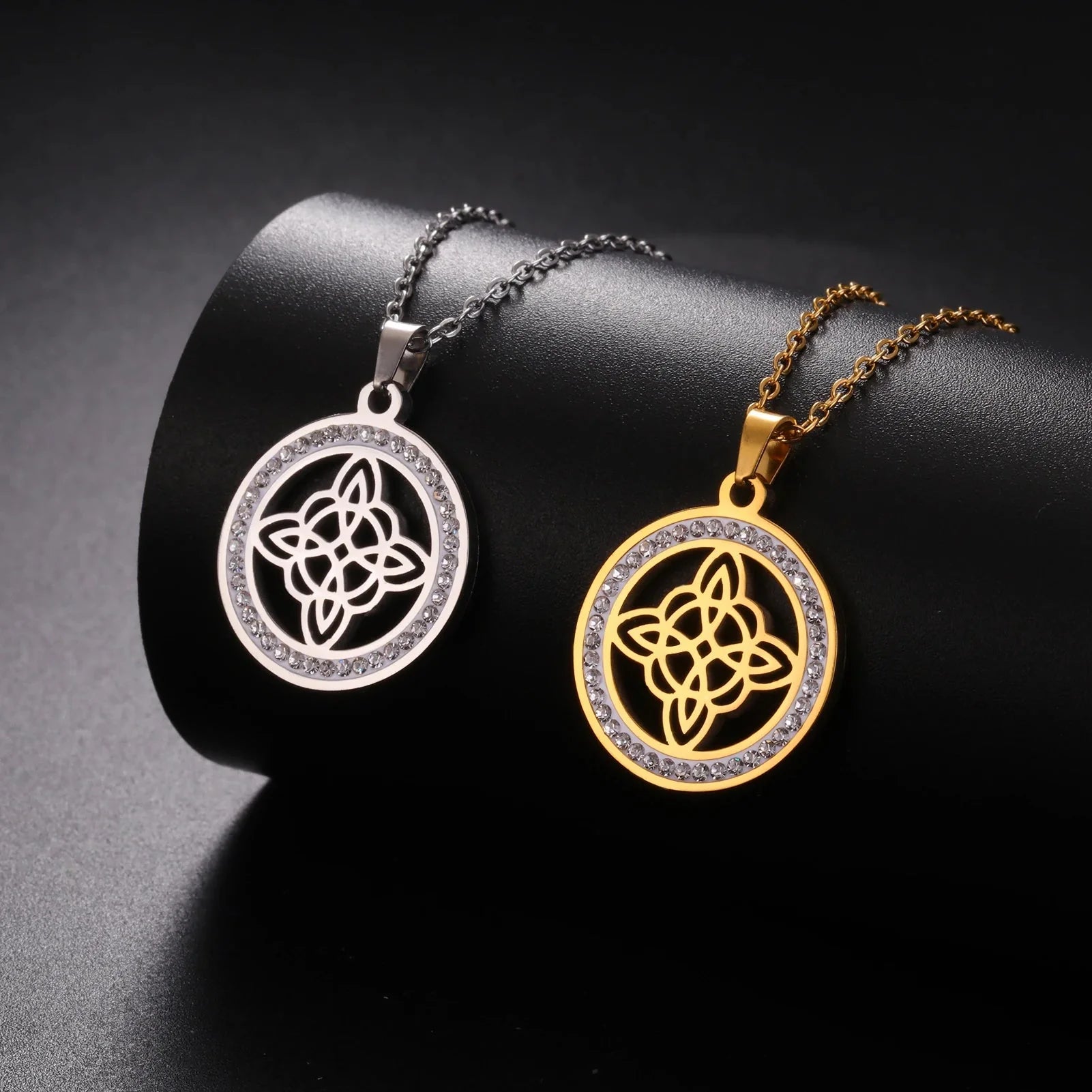 Wiccan Pendant Necklace Witch's Knot Protection Amulet for Women gold