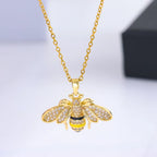 Collier femme avec pendentif abeille