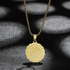 Collier pour femme avec pendentif Ayatul Kursi arabe or