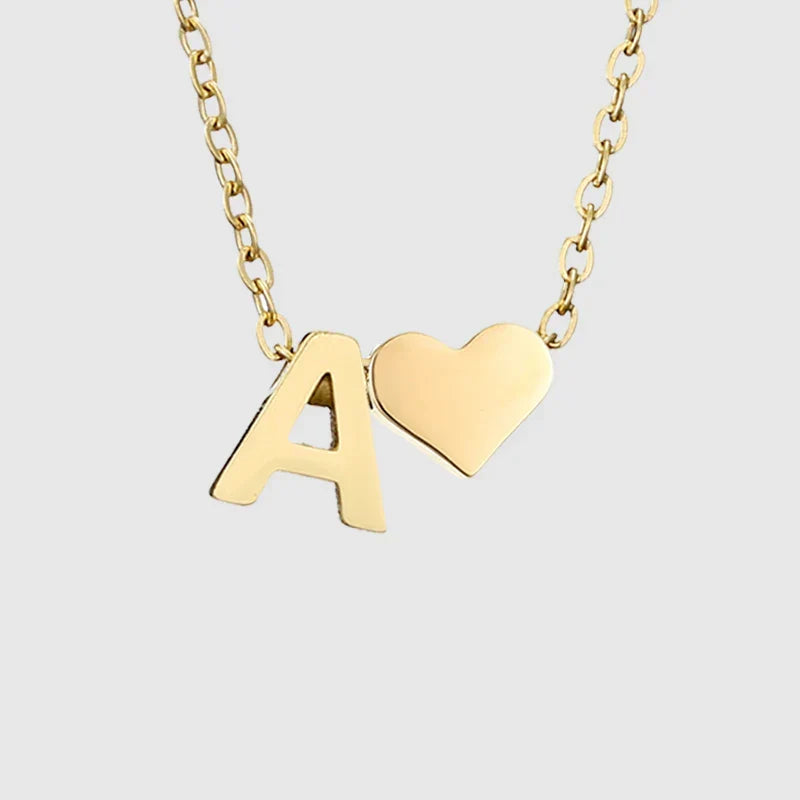 Collier pour femme avec pendentif coeur et initiale - lettre