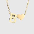 Collier pour femme avec pendentif coeur et initiale - lettre