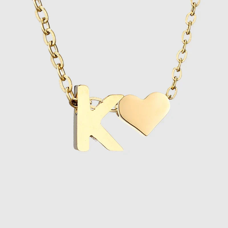 Collier pour femme avec pendentif coeur et initiale - lettre