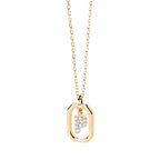 Collier femme avec pendentif hexagonale initiale p