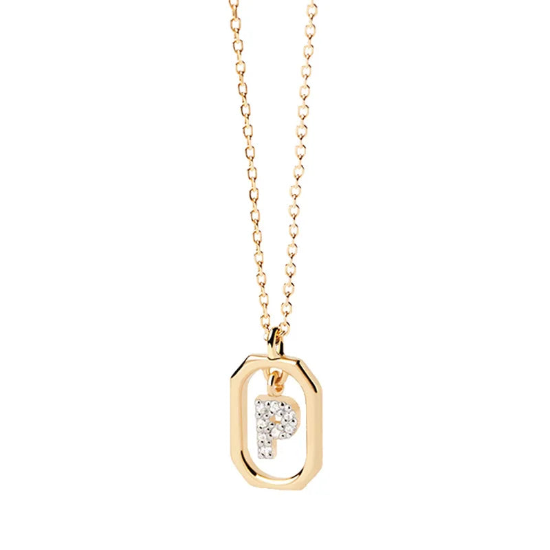 Collier femme avec pendentif hexagonale initiale p
