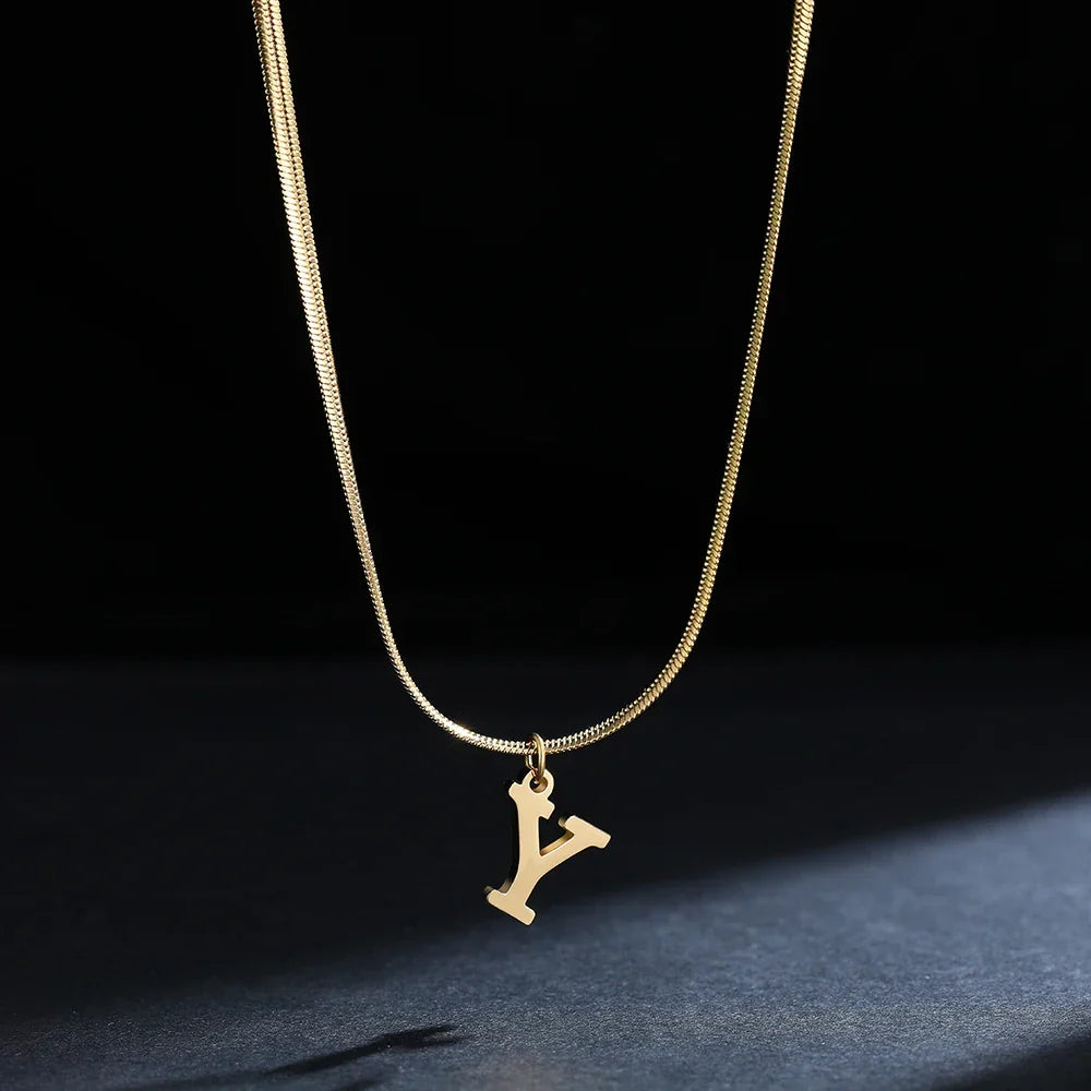 Collier ras de cou femme avec pendentif initiale y