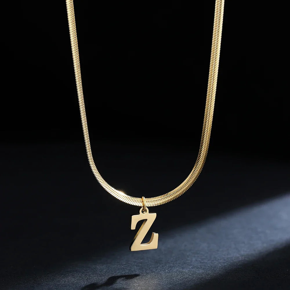 Collier ras de cou femme avec pendentif initiale z