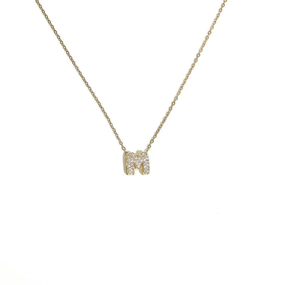 Collier ras de cou femme avec pendentif minimaliste initiale m