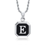 Collier homme avec pendentif hexagonale initiale e