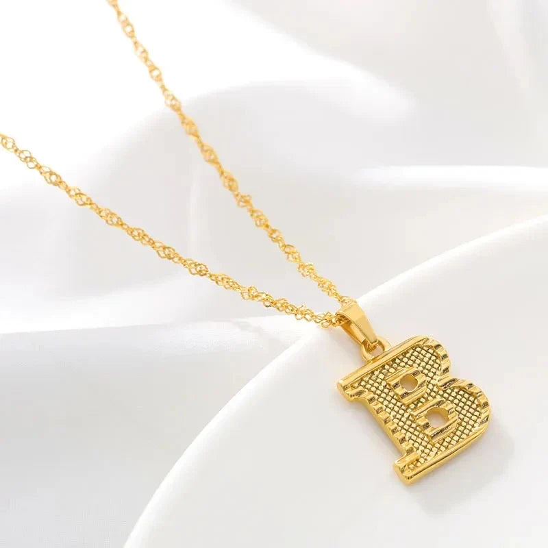 Collier homme ou femme avec pendentif personnalisé initiale b