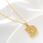 Collier homme ou femme avec pendentif personnalisé initiale d