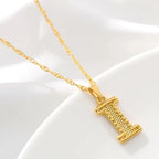 Collier homme ou femme avec pendentif personnalisé initiale i