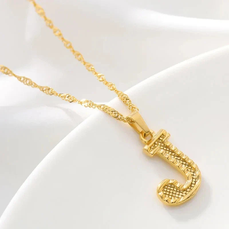 Collier homme ou femme avec pendentif personnalisé initiale j