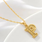 Collier homme ou femme avec pendentif personnalisé initiale p