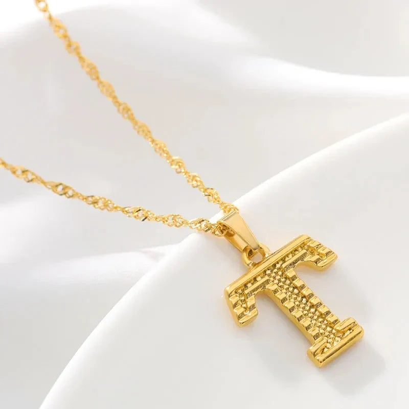Collier homme ou femme avec pendentif personnalisé initiale t