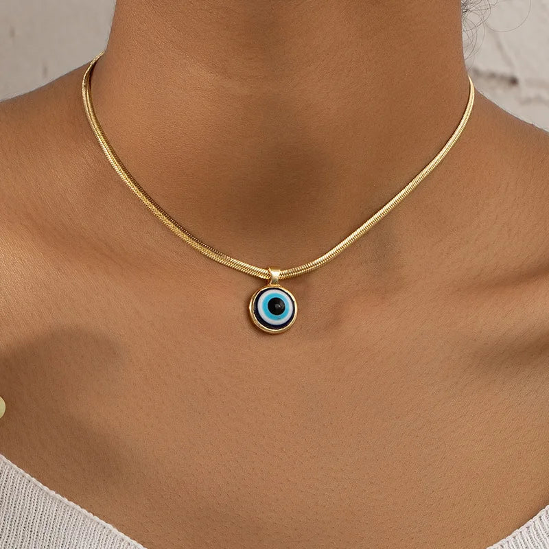 Choker Necklace with Blue Eye Pendant