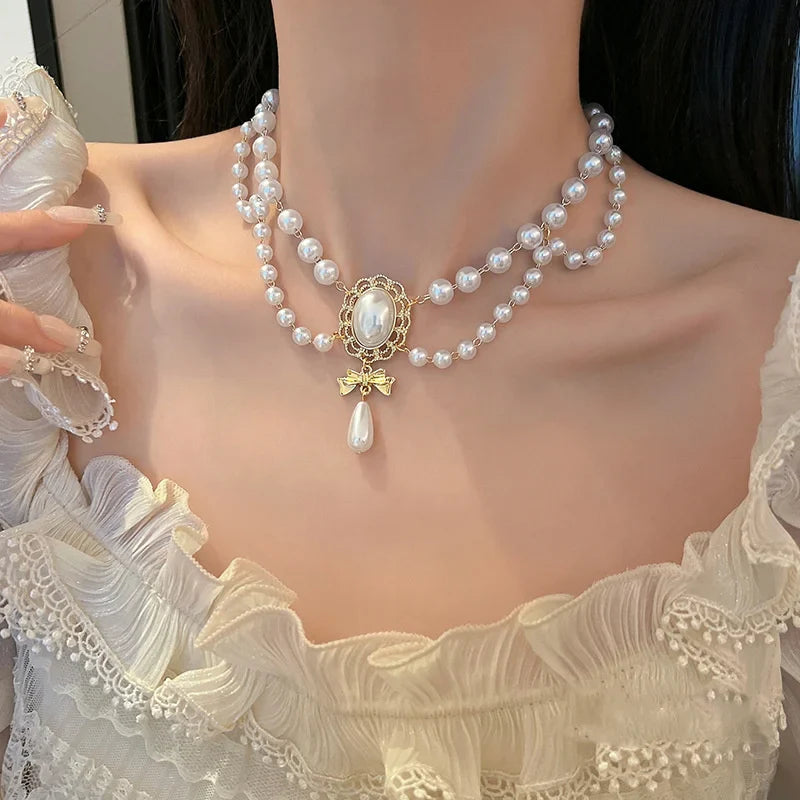 Choker Necklace with Pearl Pendants Baroque Style