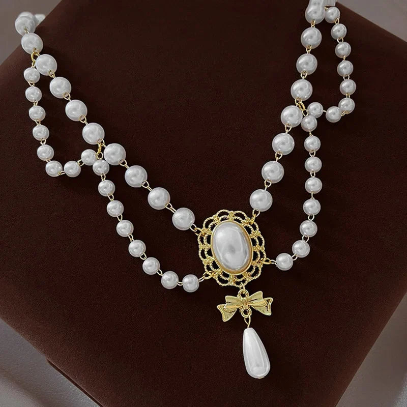 Choker Necklace with Pearl Pendants Baroque Style