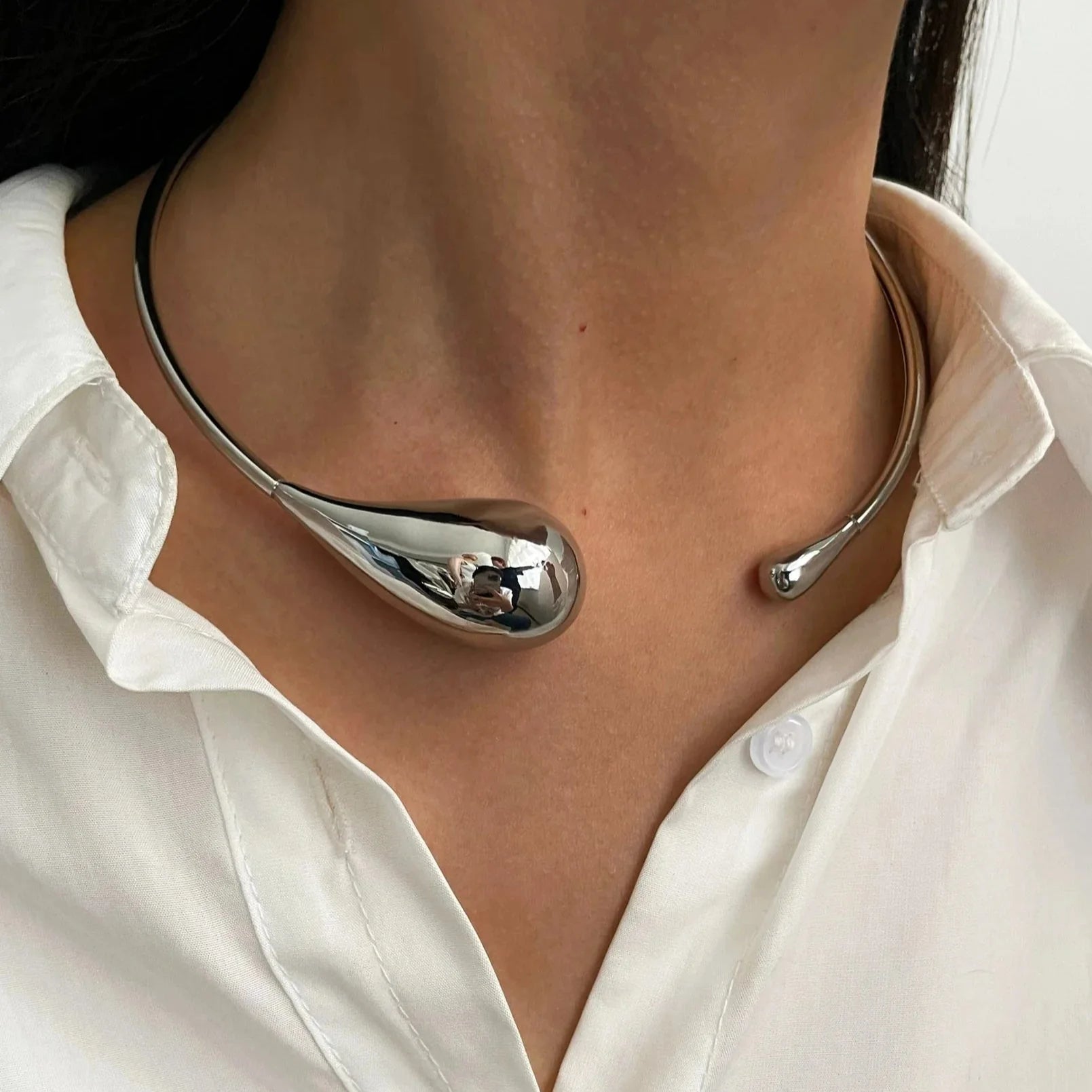 Silver Water Drop Pendant Choker Necklace